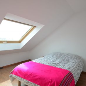Chambre mansardée carré site