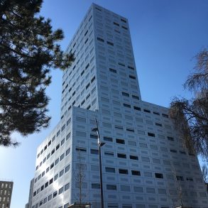 Immeuble prit en contrebas coté Loire (Copier)