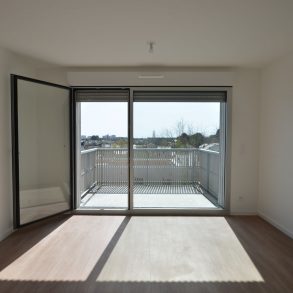 Vue sur balcon carré site
